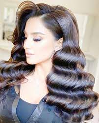 Epingle Sur Coiffure Longue Ondulee