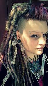 Amazing Dreads I Found On My Facebook Feed Loving These Colors On Her Beautiful Dreadlocks Hippie Hair Hair Styles