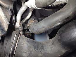 A clear liquid could also be coolant, although this will likely have a coloured tinge to it (green, blue or yellow) and will have an odour, unlike water. Common Symptoms Of A Bad Or Failing Radiator Hose