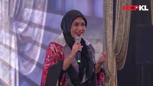 Untuk mendapatkan rbt siapa sangka siapa menduga daripada liza hanim. Liza Hanim Live Siapa Sangka Siapa Menduga Youtube