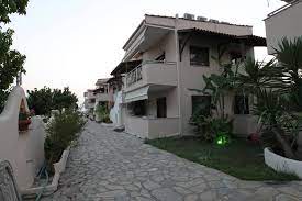 (score from 238 reviews) real guests • real stays • real opinions. Meliton Inn Hotel And Suites Hlx