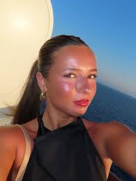 Mallory Crane (@mallorycrane_) • Instagram photos and videos