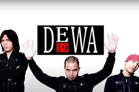 Chord kunci gitar kalah awu ndarboy genk. Lirik Dan Chord Lagu Hadapi Dengan Senyuman Dewa 19