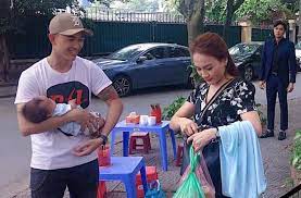 Với sự nhập vai thành công có nhiều ý kiến cho rằng con người anh vũ cũng có chất ngôn tình như dũng. Chuyá»‡n It Biáº¿t Ngoai Ä'á»i Cá»§a DÅ©ng Vá» Nha Ä'i Con Vietnamnet