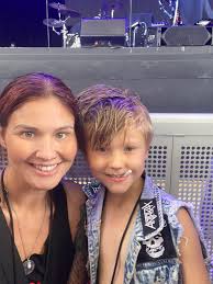 Will the grandstand seating area be accessible during the festival and can  attendees leave and re-enter the festival area to use it?