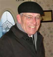 Memorialize Loved Ones: Obituaries & Tributes