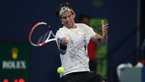 With dominic thiem's racquet being one of the most popular in the world, it's available pretty much everywhere. Dubai Duty Free Tennis Championship Dominic Thiem In The Hunt For Glory As Young Generation Look To Shine Sport360 News