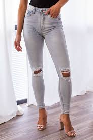 Build Me Up Distressed Light Wash Skinny Jeans In 2020 Light Wash Skinny Jeans Skinny Jeans Cute Jeans