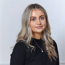 Addressing chronic visual hallucination by multimodal retinal imaging: a  CBS case