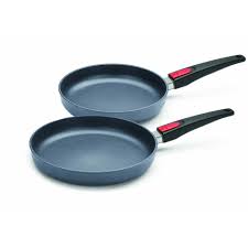 Woll cookware is individually cast by hand using an original aluminum casting process, and a unique cutting and abrasion resistant hard base coating. Woll Diamond Lite Induction Frypan Set Limited Edition 20cm 28cm