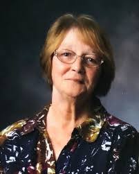 Leeann Elmore's Instagram, Twitter & Facebook