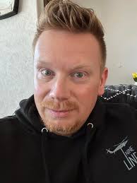 Andrew McCoy (@theandrewmccoy) • Instagram photos and videos