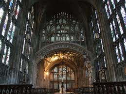 English Gothic Cathedral Interior Glass Pinned By Www Modlar Com Cathedral Architecture Gloucester Cathedral Cathedral