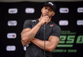 47% 7 голова 27% 4 корпус 27% 4 ноги. Jon Jones Slams Ciryl Gane And Jairzinho Rozenstruik After Ufc Clash