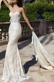 Beaded leaf lace mermaid gown with detachable train. 15 Detachable Train Wedding Dresses Under 200 Dollars For Brides Who Want A Removable Train Chiclypoised