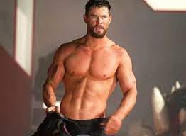 What is chris hemsworth's net worth? Chris Hemsworth Putting On More Bulk For Hulk Hogan Movie Than For Thor