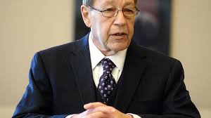 Boone County Presiding Commissioner Ed Robb dies after attending Saturday  party