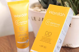Some people even call it a spinoff like when a tv show spins off from a different series. Perbezaan Bb Cc Dan Dd Cream