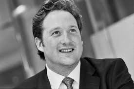 Apollo hires Canopius pair as works to build its casualty treaty