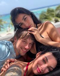 Shakina isn't shedding one tear. What a phony!