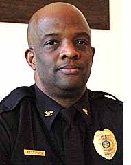 Police Chief Pettiford resigns • The Yellow Springs News