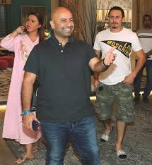 أنت مرتاح، أنت رومانسي مشتاقلك، في إشارة منه لآخر تصريحاته بعد طلاقه من إلهام، مشاركًا صورا لطعام الغداء الذي تناولاه معا. Ø§Ù„ÙƒÙˆÙŠØª Ø¨Ø§Ù„ÙÙŠØ¯ÙŠÙˆ Ø§Ù„Ù…Ù†ØªØ¬ Ø¹Ø¨Ø¯Ø§Ù„Ù„Ù‡ Ø¨ÙˆØ´Ù‡Ø±ÙŠ Ù„Ù€ Ø§Ù„Ø£Ù†Ø¨Ø§Ø¡ Ø®Ø§Ù„Ø¯ Ø£Ù… Menafn Com