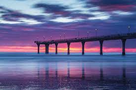 Dramatic Sunrise New Brighton Beach Christchurch New Zealand By Tom Hackett New Brighton Beach New Zealand Beach Landscape