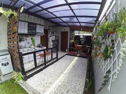 Atap dapur minimalis, dapur belakang rumah, atap dapur terang, cara membuat atap dapur sederhana, desain atap dapur transparan, contoh atap dapur 20 desain rumah kayu sederhana dan klasik sejasa com sumber : 45 Inspirasi Top Desain Dapur Semi Terbuka Rumahku Unik
