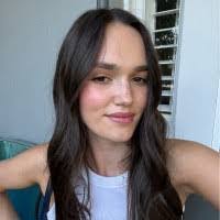 Isabelle Watson's Instagram, Twitter & Facebook