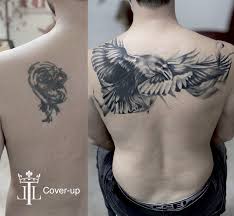 Eagle Tattoo Cover Up Big Wings By Lebende Legend Tattoo Tattoos Uberdecken Tatowierungen Cover Up Tattoo