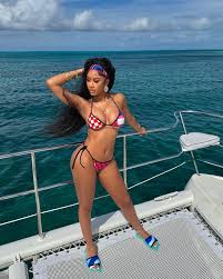 Lakeyah - Free pics, galleries & more at Babepedia