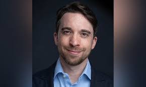 Justin Levy's Instagram, Twitter & Facebook