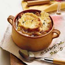 Each recipe on this list contains 15 grams of carbs or less per serving, so that you can enjoy them without compromising your nutrition goals. Slow Cooker French Onion Soup Recipe Myrecipes