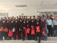 Nisbah bagi guru dan murid adalah 1:12. 34 Pelajar Aliran Sains Dari Sm Sains Banting Mengadakan Lawatan Sambil Belajar Di Fsktm Universiti Putra Malaysia