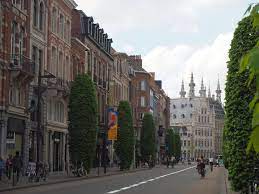 How big is the university of leuven in belgium? Sehenswertes In Leuven Lowen In Belgien
