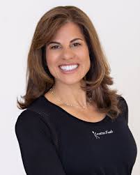 Julie Nicoletti's Instagram, Twitter & Facebook