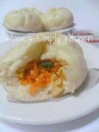 Resep bakpao, di pinggir jalan terlihat beberapa penjual bakpao. Bakpao Ayam Wortel Monic S Simply Kitchen