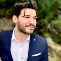 Laura Libretti's Instagram, Twitter & Facebook