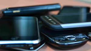 Compania de telefonie mobilă, orange își ia măsuri de precauție, tocmai pentru a nu avea probleme cu clienții ulterior. Un Client A Obtinut In Instanta Anularea Contractului Cu Orange Judecatoria A Decis Ca E O Clauza E Abuziva Mobile
