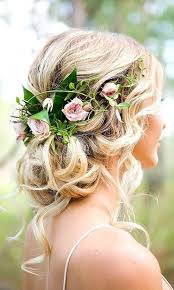 Vous pouvez les laissez détachés, qu'ils soient 24 févr. Coiffure Mariage Cheveux Mi Longs Ou Une Allure Impressionnante