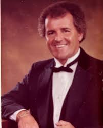 Obituary information for William 'Cash' Moore