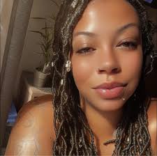 Jiri Prochazka is an amazing human 👏🏻 Prochazka shaved his head to  support those with cancer and to spread positivity to Ashley, the fan he  flew out batting the disease. He will