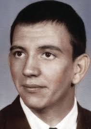 Jerry Selvidge's Instagram, Twitter & Facebook