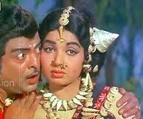 Aadhi Nathan Ketkindran Song Lyrics