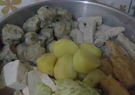 Selain artikel tentang topik tersebut resep siomay sederhana tanpa ikan enak dan mudah sekali anda dapat melihat lebih banyak artikel terkait hotel di sini: Resep Siomay Bandung Tanpa Ikan