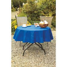 Jetzt tischdecke kaufen und für frischen wind im esszimmer sorgen. Garten Tischdecke Milano Rund In 2 Grossen Blau Friedola Yomonda
