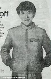 Eighties Ponytails And Discount Clothing Jennifer Connelly And Anderson Cooper Bond Over Embarrassing Child Modelling Pasts Anderson Cooper Jennifer Connelly Old Actress