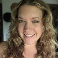 Stephanie Pauley's Instagram, Twitter & Facebook