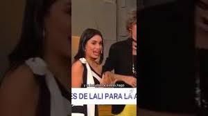 ¡y a la vista de todos! Se Viralizo Un Video De Claudia Fontan En El Que Habria Echado A Lali Esposito De Una Alfombra Roja