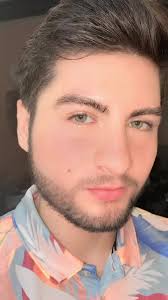 Lentes de contacto para ojos verdes: el reto perfecto